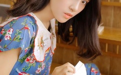 国外美女恶搞路人